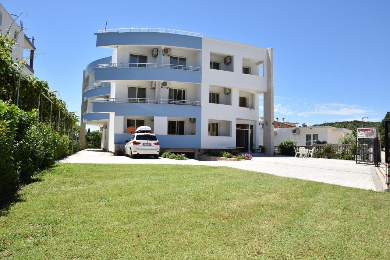 Apartments Fati & Flori Улцинь Экстерьер фото