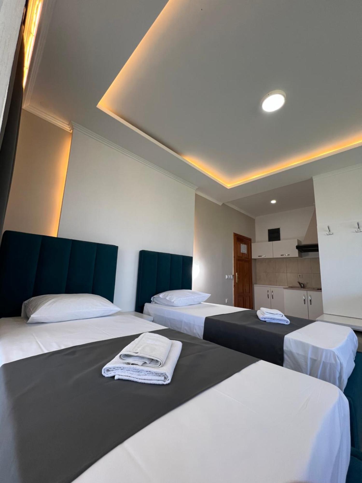 Apartments Fati & Flori Улцинь Экстерьер фото